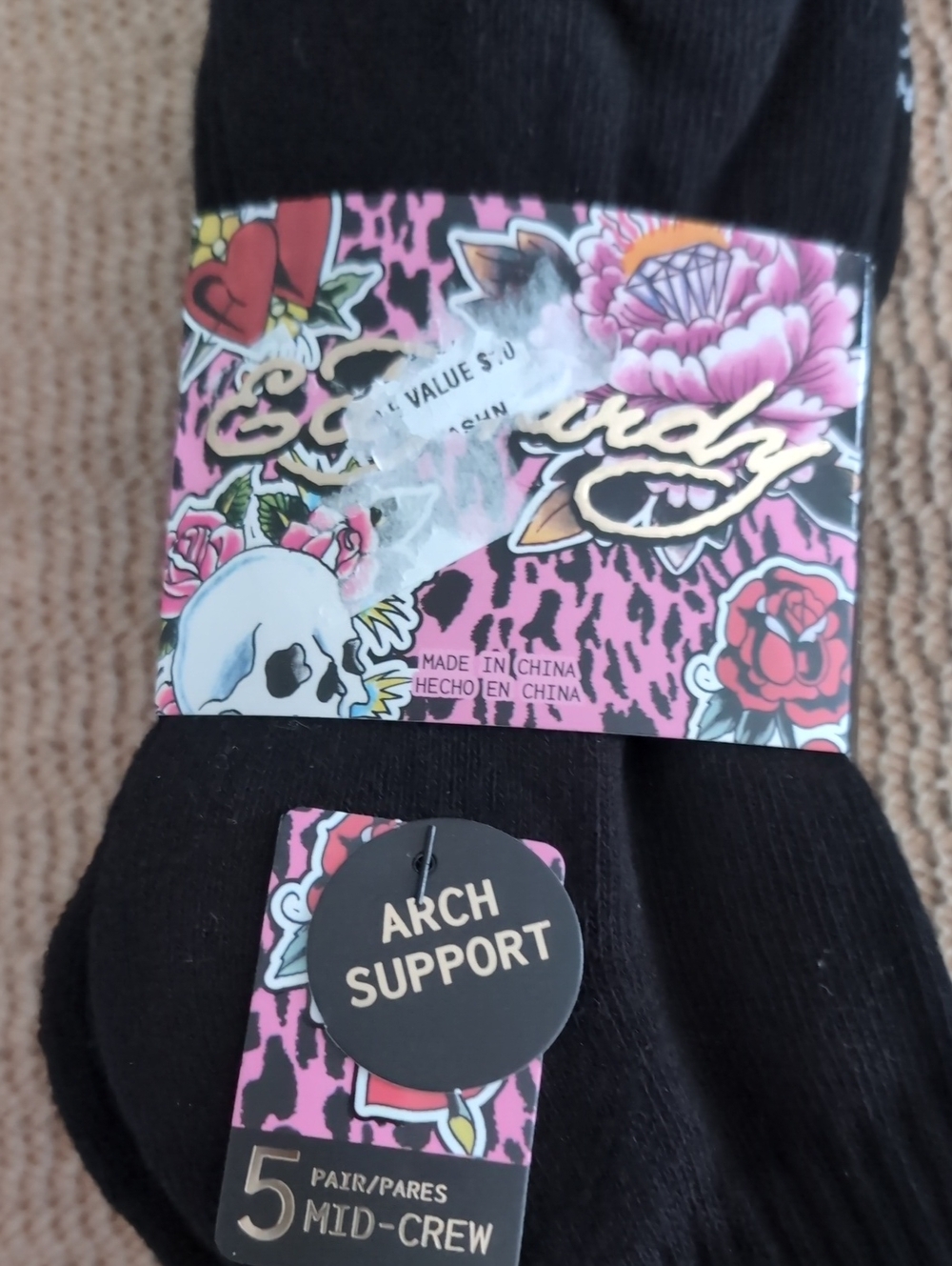 Women's Black Mid-Crew Socks Arch Support 5 Pairs New - Picture 2 of 7